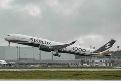 Starlux Airlines prend livraison de son premier Airbus A350-1000