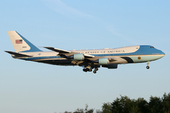 Arrivée du Boeing VC-25A  "Air Force One" à l'aéroport Paris Orly
