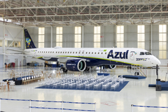 Embraer franchit le cap historique de la livraison de son 2 000e E-Jet