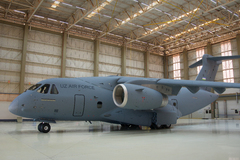 Embraer livre le premier C-390 Millennium à l'armée de l'air ouzbèke ﻿