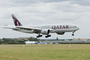 Boeing 777-200LR de Qatar Airways au Bourget 2011