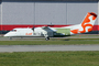 Premier Dash 8 Air Inuit à porte cargo surdimensionnée 