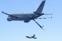 Airbus parvient à guider et à contrôler un drone de manière autonome en vol à partir d'un avion ravitailleur Airbus parvient à guider et à contrôler un drone de manière autonome en vol à partir d'un avion ravitailleur
