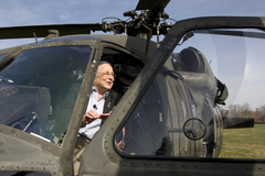 Army Honors 1(st) Female Aviator in Recognition of Women’s History Month