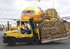 From Latin America...With Love: DHL Global Forwarding Makes Valentine’s Day Rosy