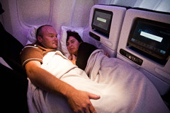 Air New Zealand Announces First Cuddle on 777-300ER’s Inaugural Flight Air New Zealand Announces First Cuddle on 777-300ER’s Inaugural Flight